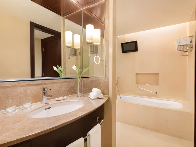 Guestroom - Garden-View (2 beds)