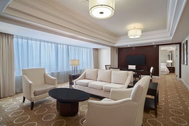 Executive Suite, 1 King Bed