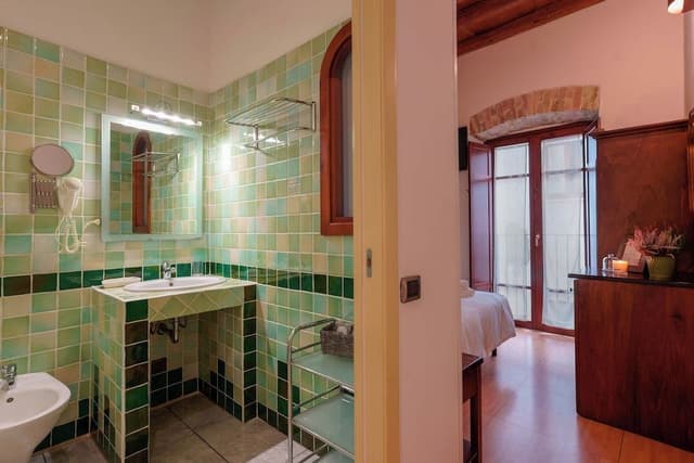 Single Room