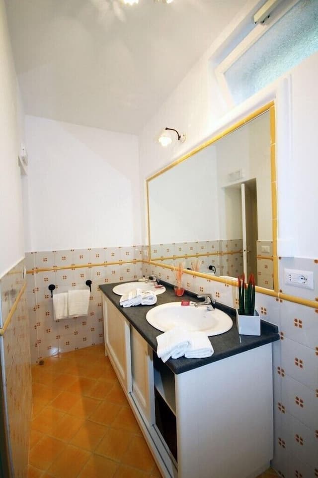 Deluxe Double Room (Corallo)