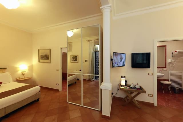 Triple Room