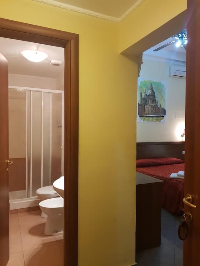 Comfort Triple Room