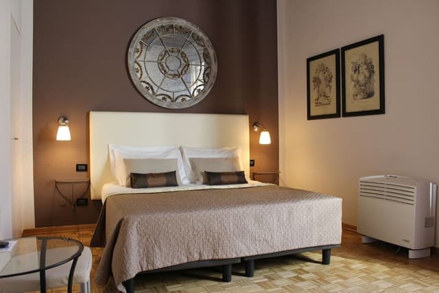 Superior Room (King)