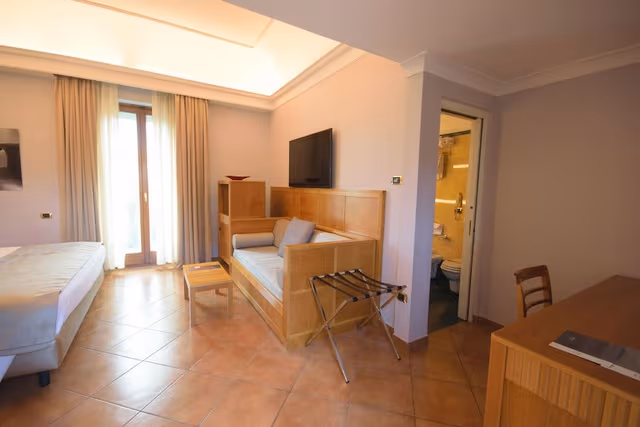 Junior Studio Suite, City View (Anfiteatro)