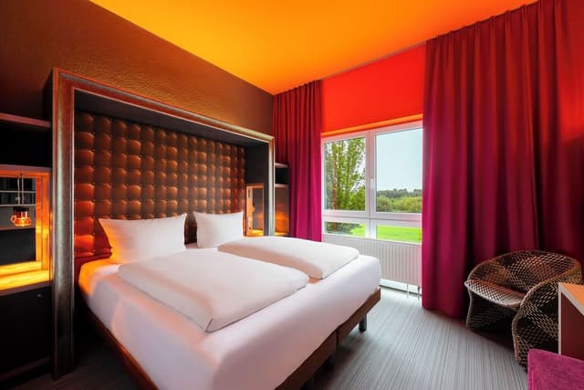 Design Double Room, 1 King Bed