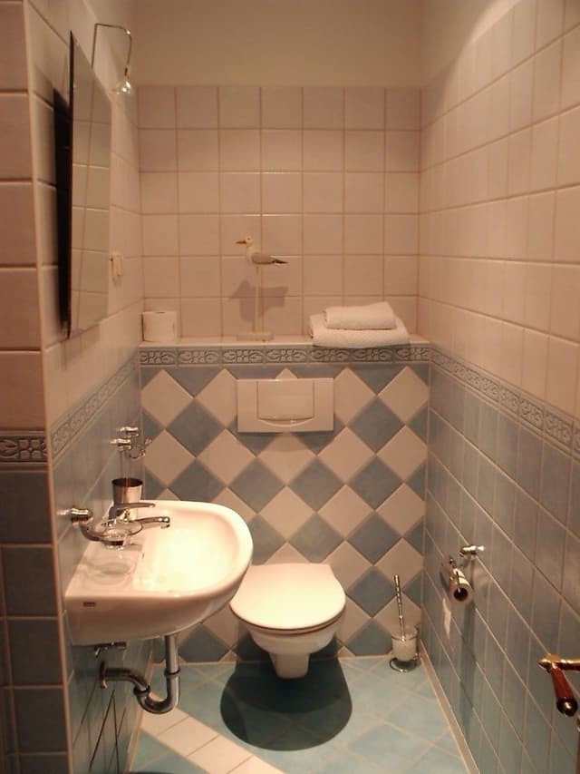 Single Room, Kitchen