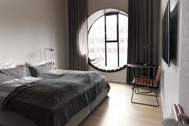 Deluxe Room with Round Window