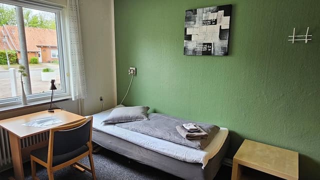 Standard Single Room