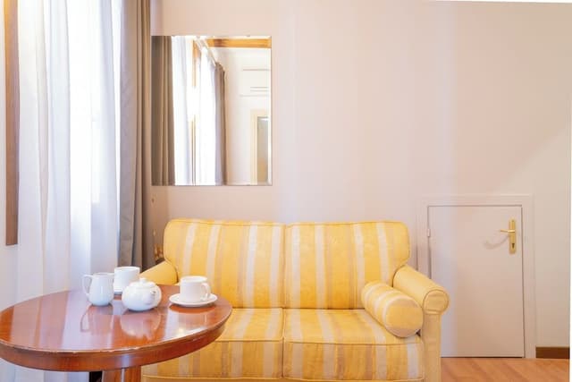 Superior Triple Room, Canal View