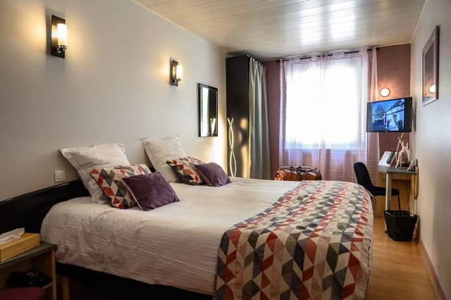 Room Queen Size