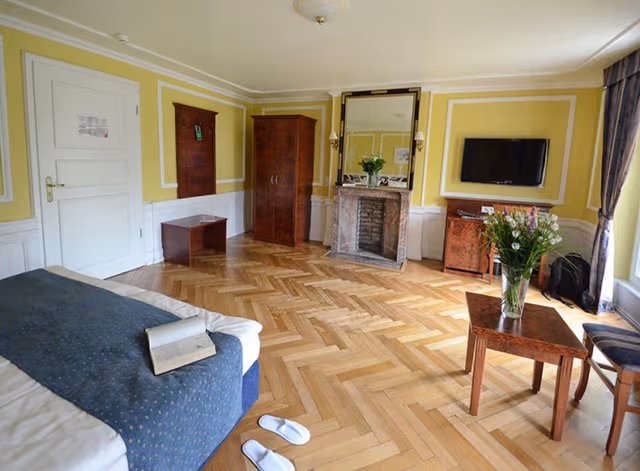 Classic Double Room (Chateau)