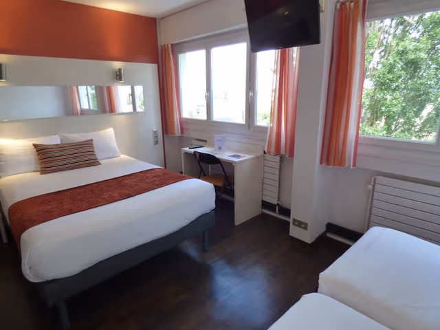 Triple Room