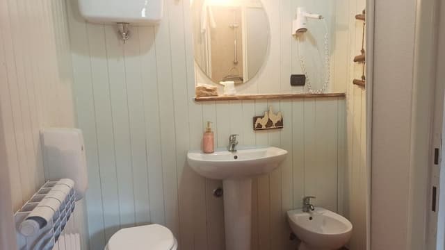Comfort Triple Room