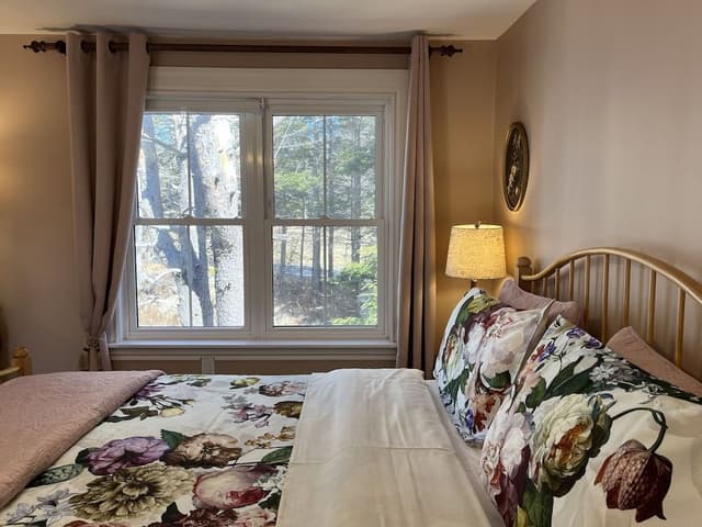 Superior Double Room, Ensuite (Rosebud Room)