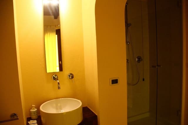 Deluxe Double Room, Patio, Courtyard View