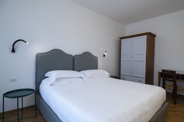 Standard Triple Room, Ensuite