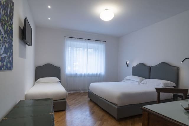 Standard Triple Room, Ensuite