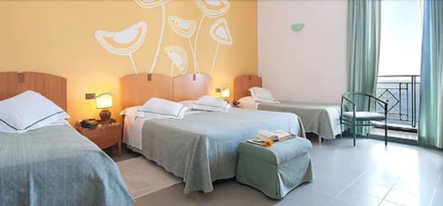 Triple Room