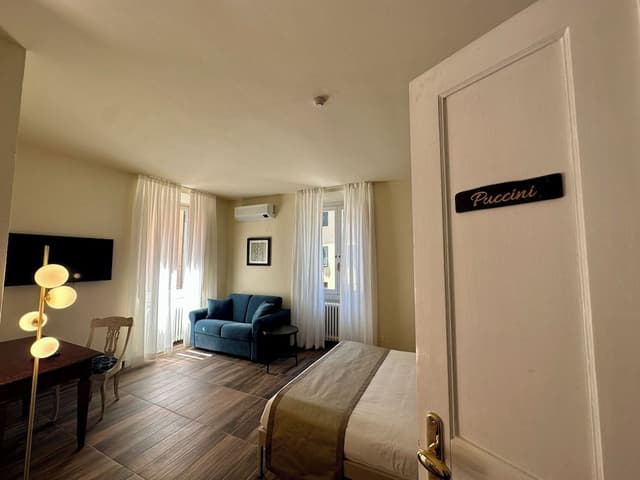 Deluxe Room, 1 Queen Bed with Sofa bed
