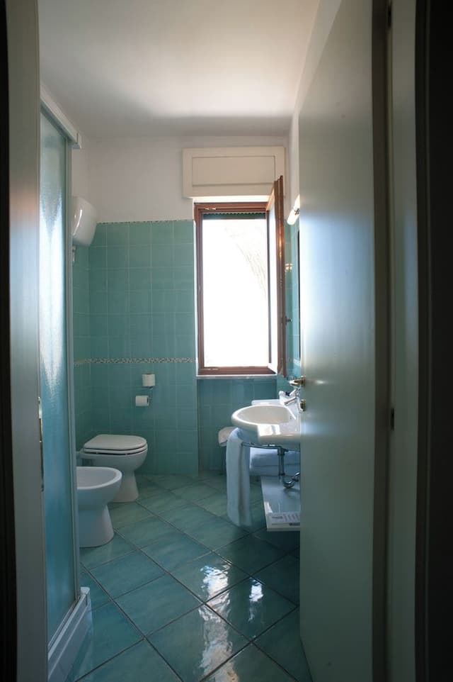 Camera Matrimoniale + Letto con Balcone - dependance (annex)
