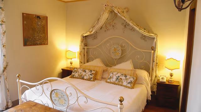Romantic Room