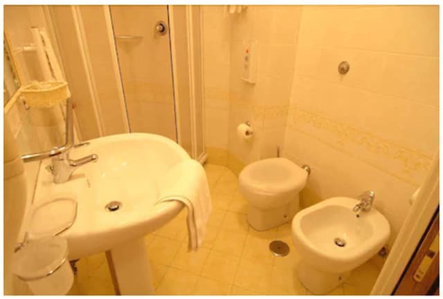Standard Double Room, 1 Queen Bed
