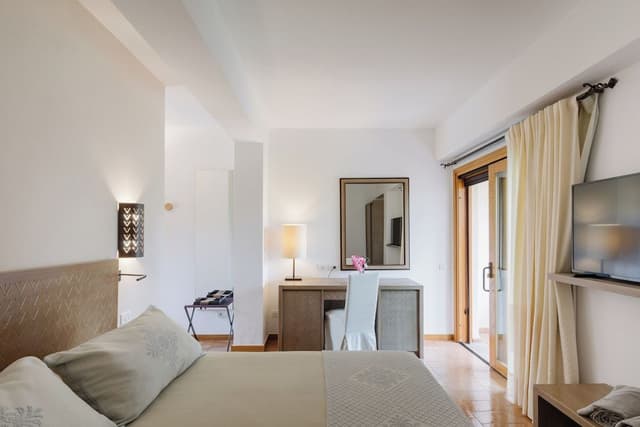 Classic Double Room, Partial Sea View