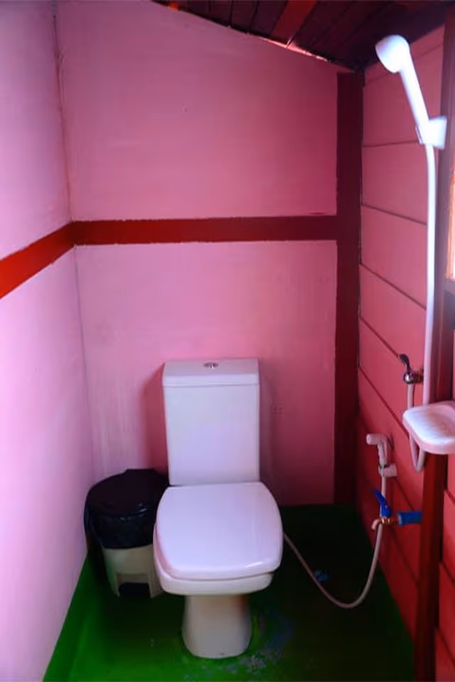 Wooden House Bungalow, En - Suite Bathroom (Free Boat Transfer - Round Trip)