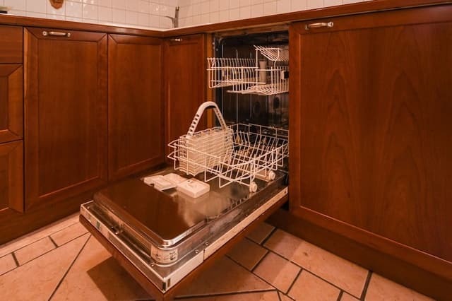 City Apartment, 1 Bedroom, Kitchen, Annex Building