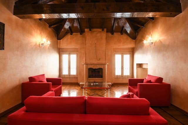 City Apartment, 1 Bedroom, Kitchen, Annex Building