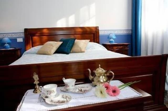 Deluxe Double Room, Private Bathroom
