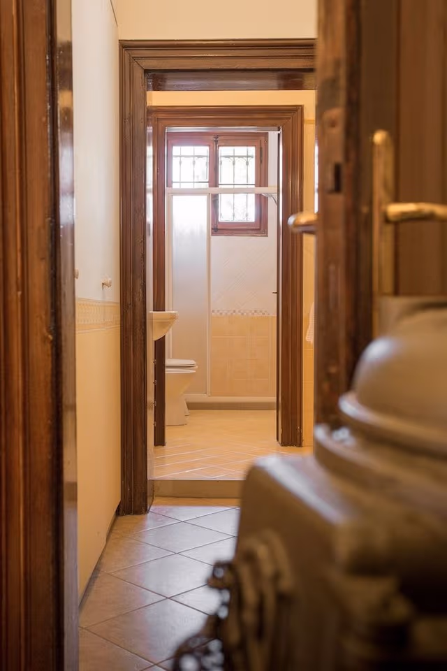Comfort Double Room, 1 King Bed, Private Bathroom