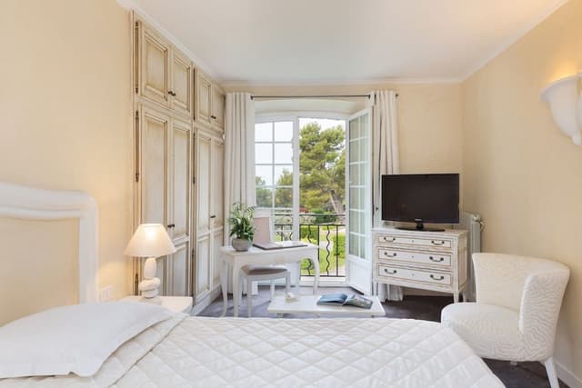 Comfort Room, Spa access included (Indoor swimming pool, Sauna, Spa hot tub, Hammam)