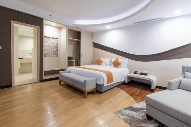 Presidential Suite