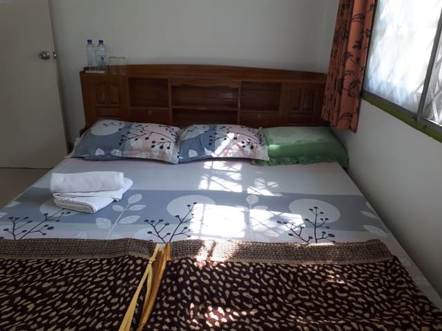 3 Bedrooms Bungalow