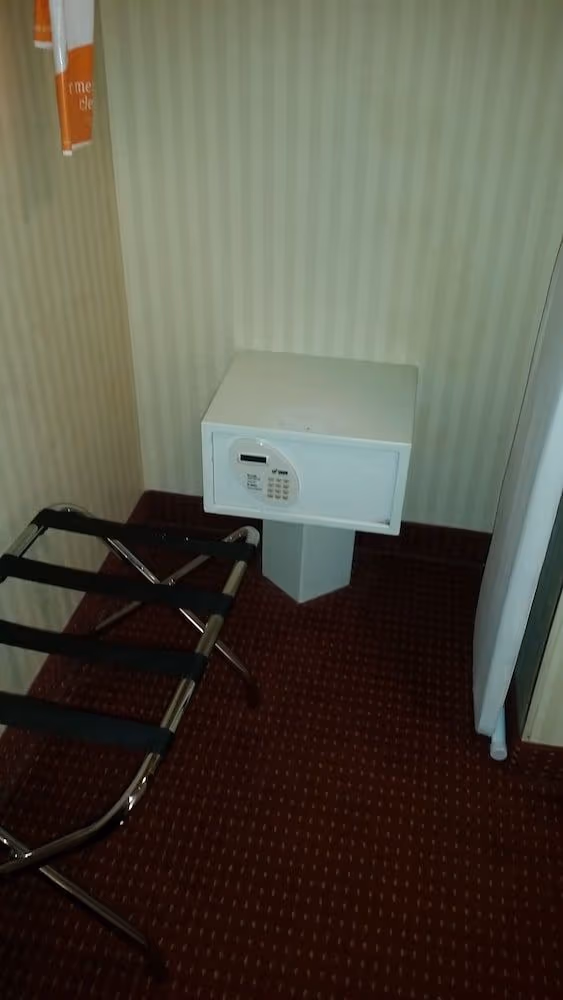 Standard Room, 2 Queen Beds, Non Smoking
