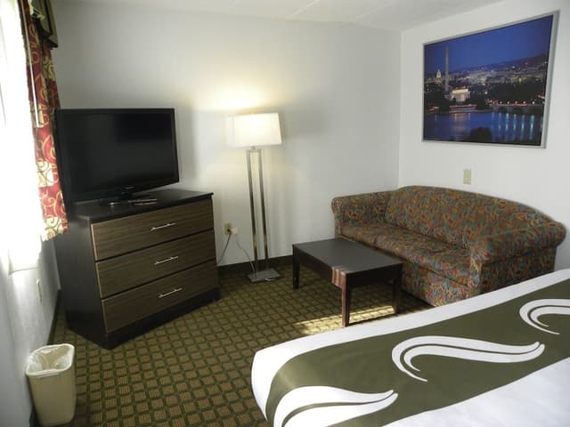 Standard Room, 1 King Bed, Non Smoking