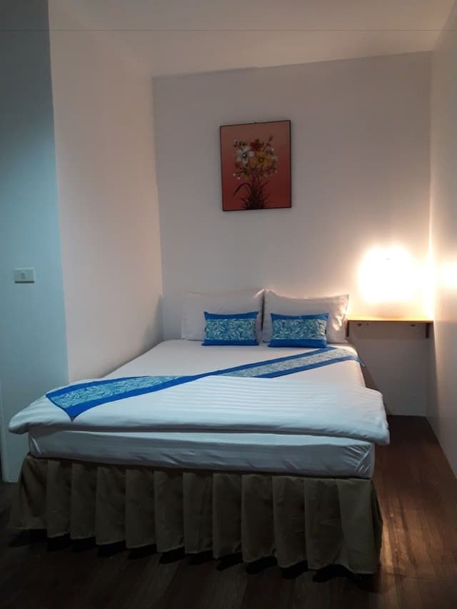 Superior Room with Air-con, Hot water, No window