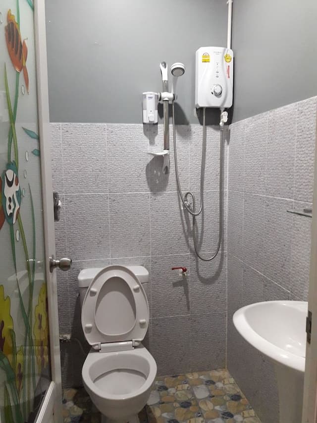 Superior Room with Air-con, Hot water, No window