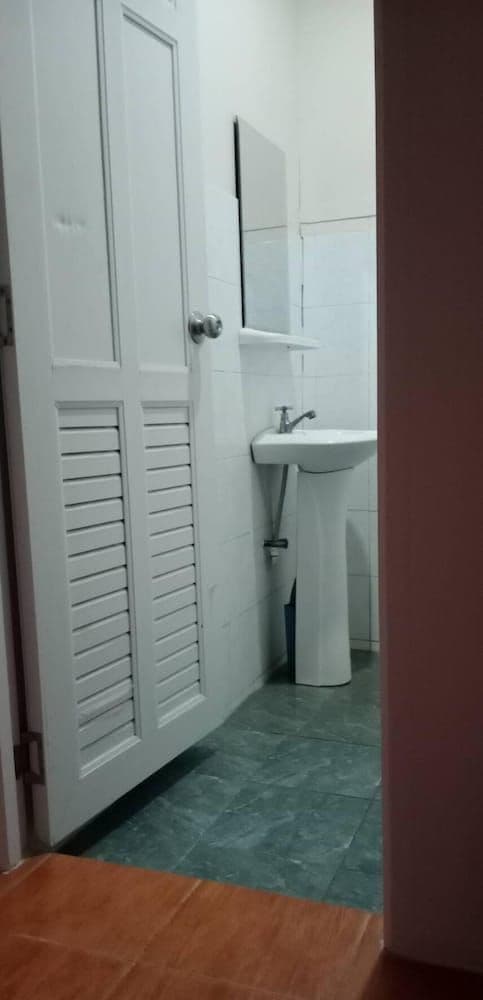 Standard Double Room with Fan and Private Bathroom