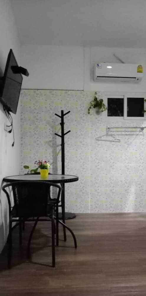 Standard Room with Air-con, No window
