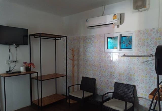 Superior Room with Air-con, Hot water, No window