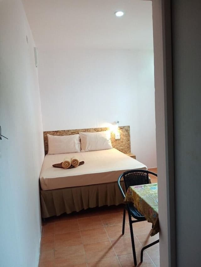 Standard Double Room with Fan and Private Bathroom