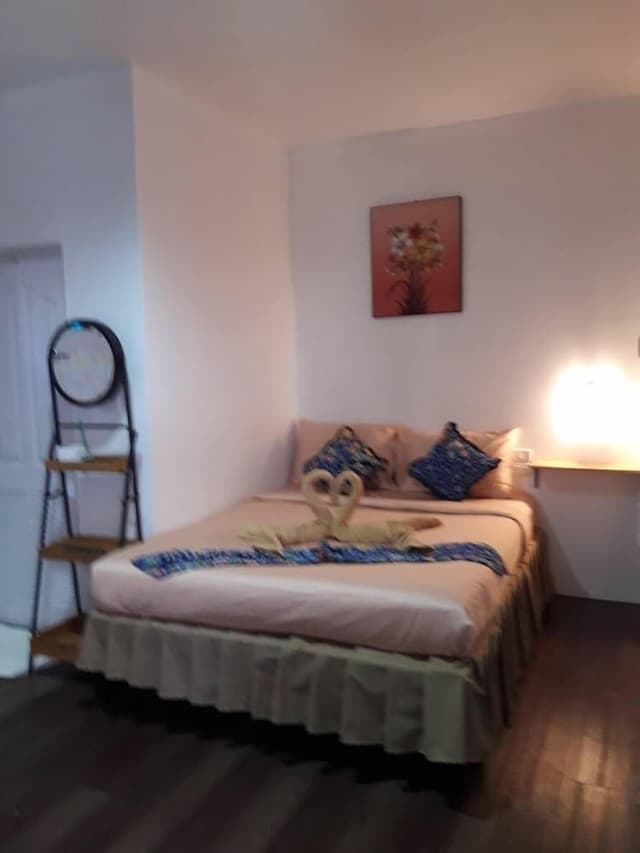 Superior Room with Air-con, Hot water, No window