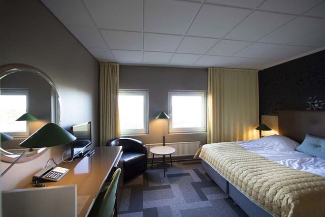 Business Room