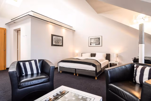 Deluxe Double or Twin Room with Lake View