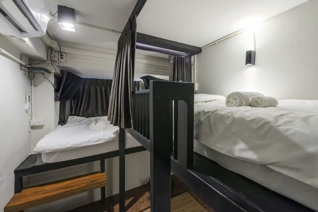 Family Cabin, Multiple Beds, Private Bathroom, City View