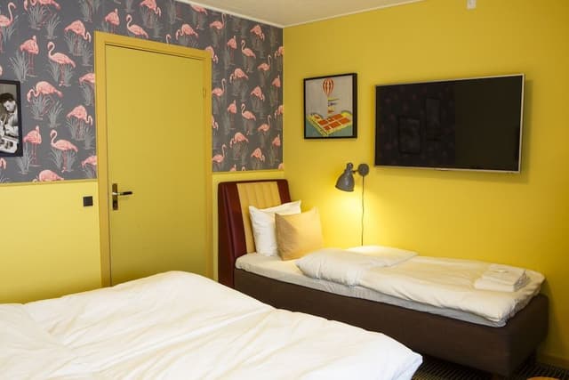 Classic Triple Room, Private Bathroom