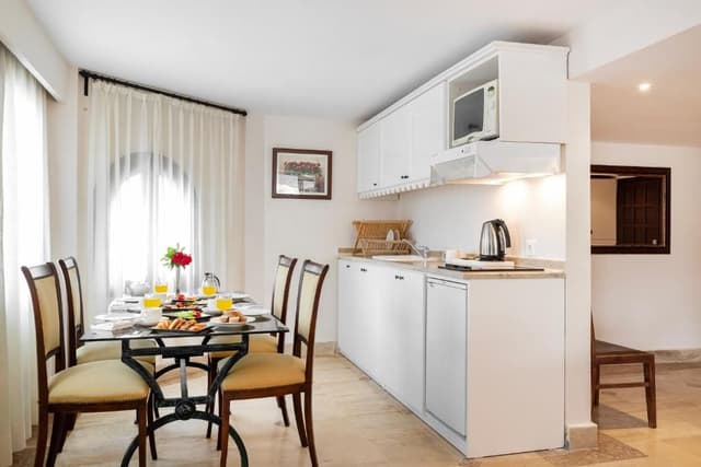 One-Bedroom Villa