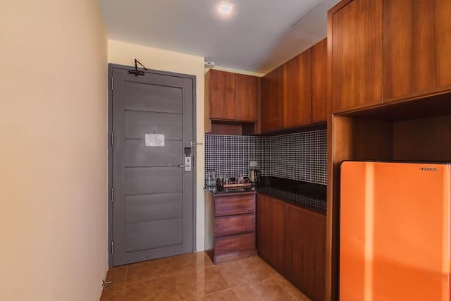 Deluxe Suite King - City View